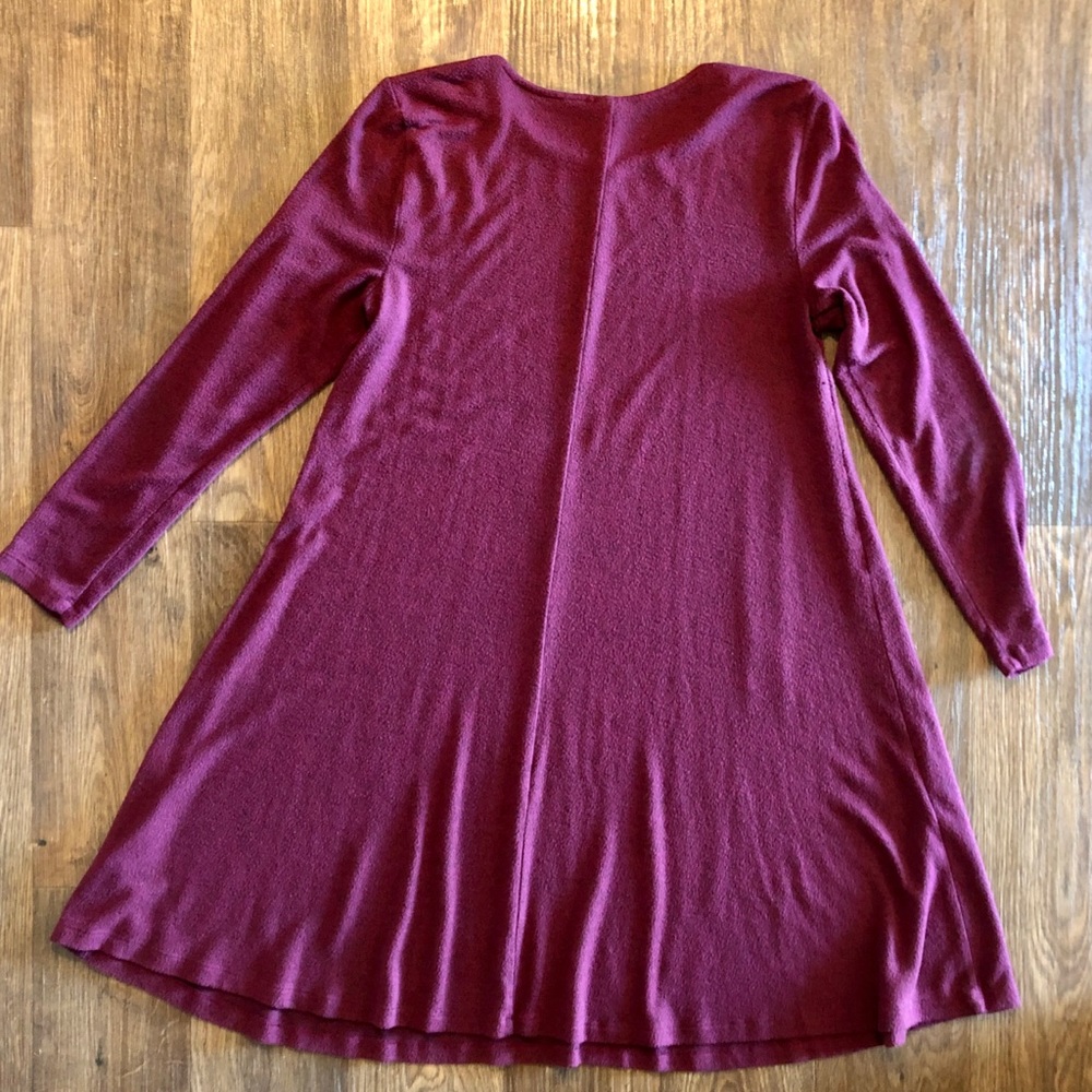 Dress - Picture 4 of 4
